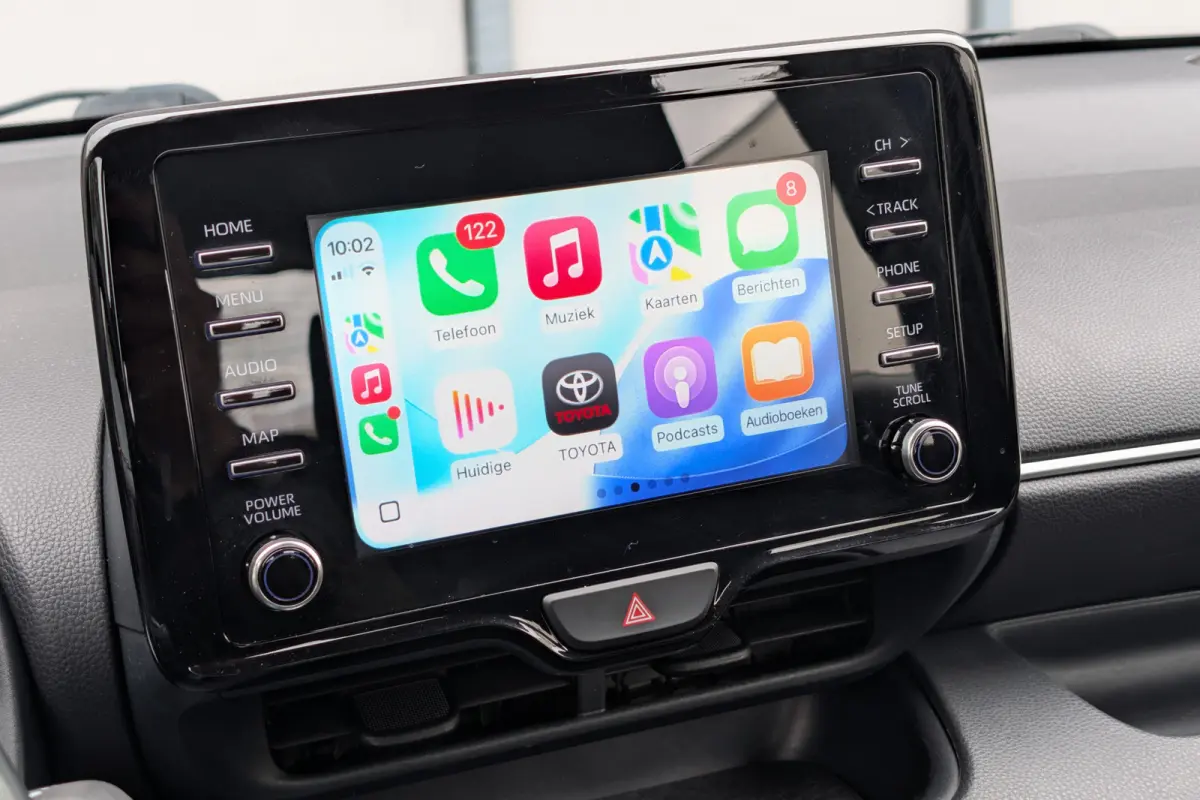 1.5 Hybrid Active Apple Carplay / Android Auto