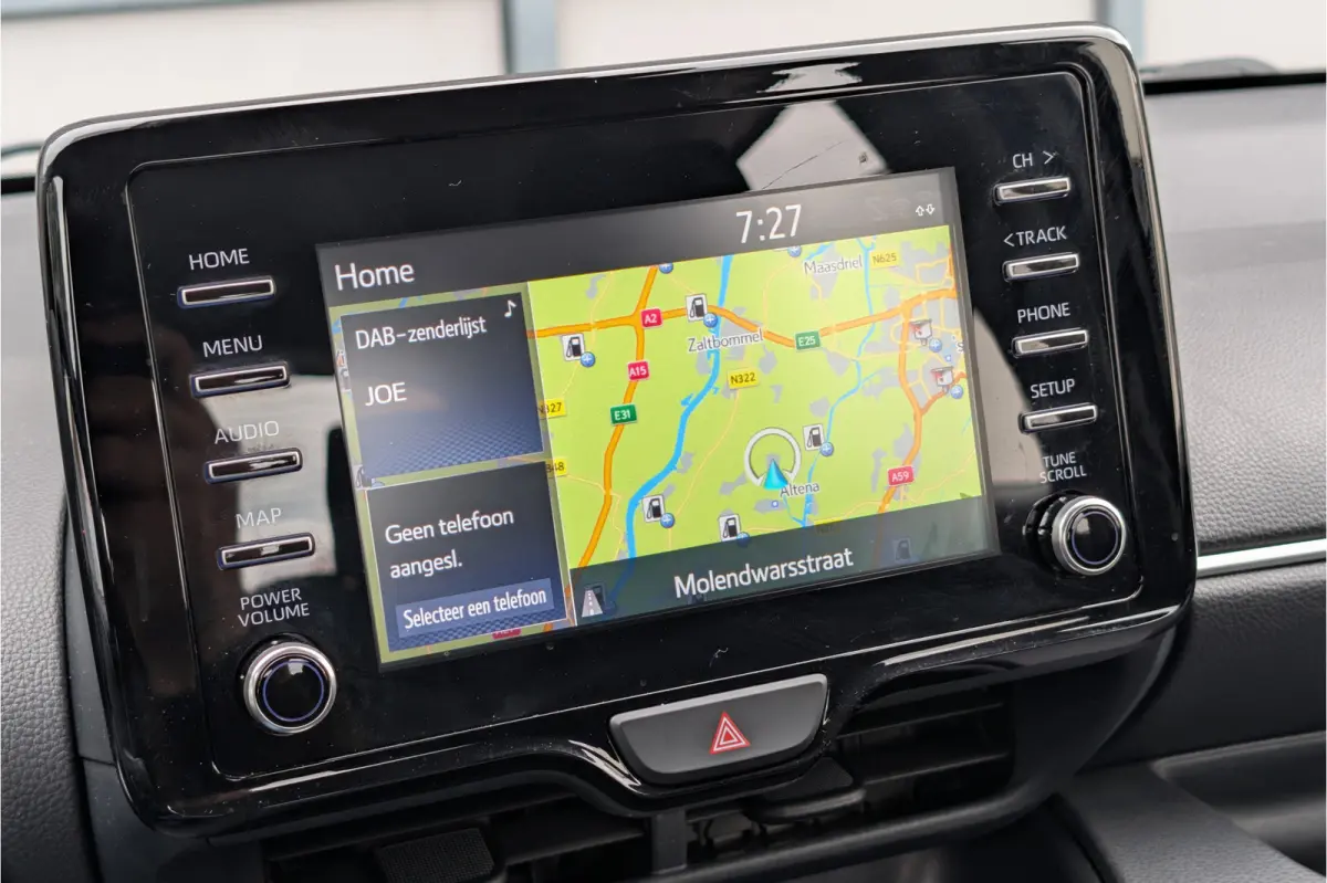 1.5 Hybrid Active Apple Carplay / Android Auto