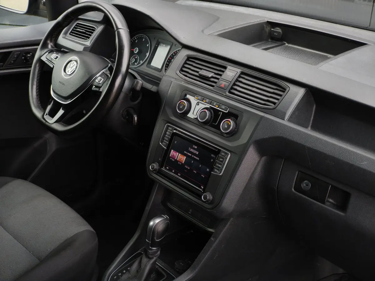 2.0TDI MAXI AUT CRUISE CLIMATE STANDKACHEL PDC STOELVERWARMING TREKHAAK