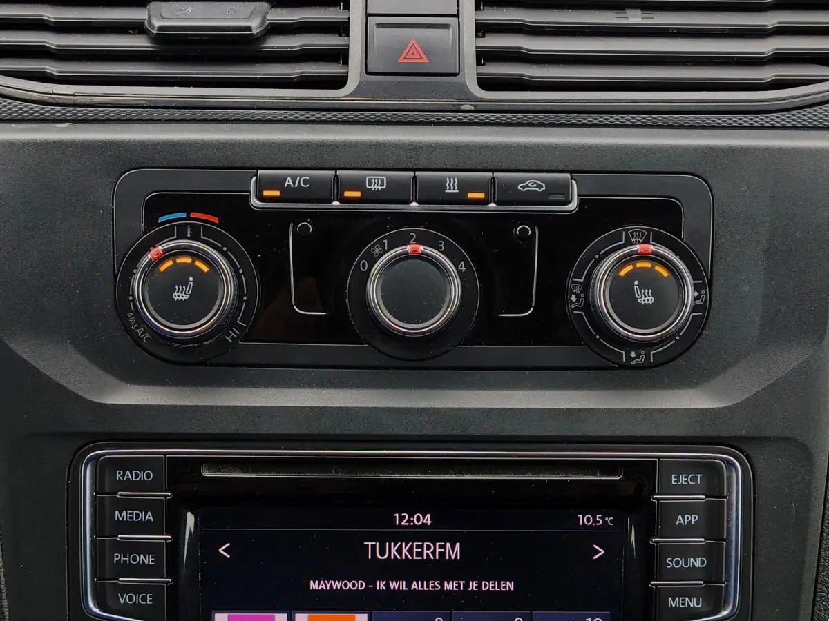 2.0TDI MAXI AUT CRUISE CLIMATE STANDKACHEL PDC STOELVERWARMING TREKHAAK