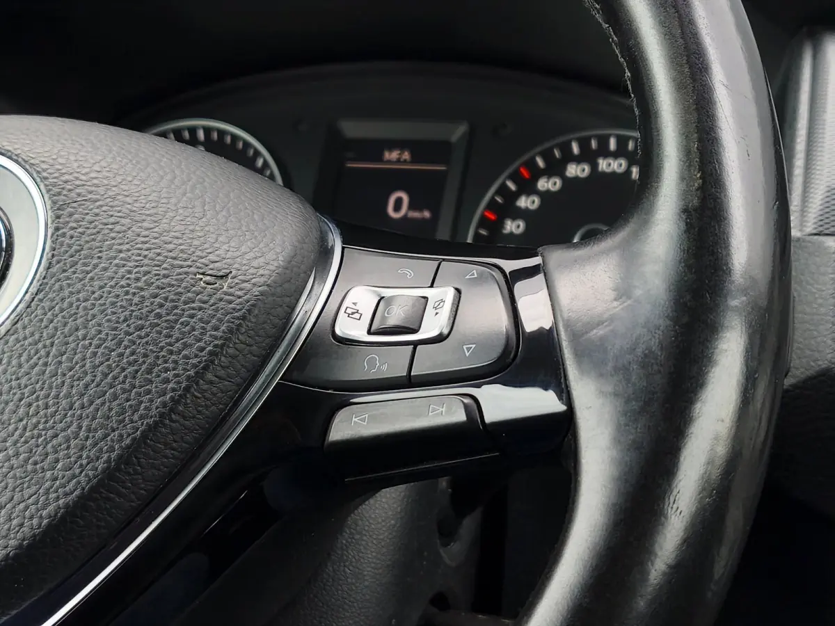2.0TDI MAXI AUT CRUISE CLIMATE STANDKACHEL PDC STOELVERWARMING TREKHAAK