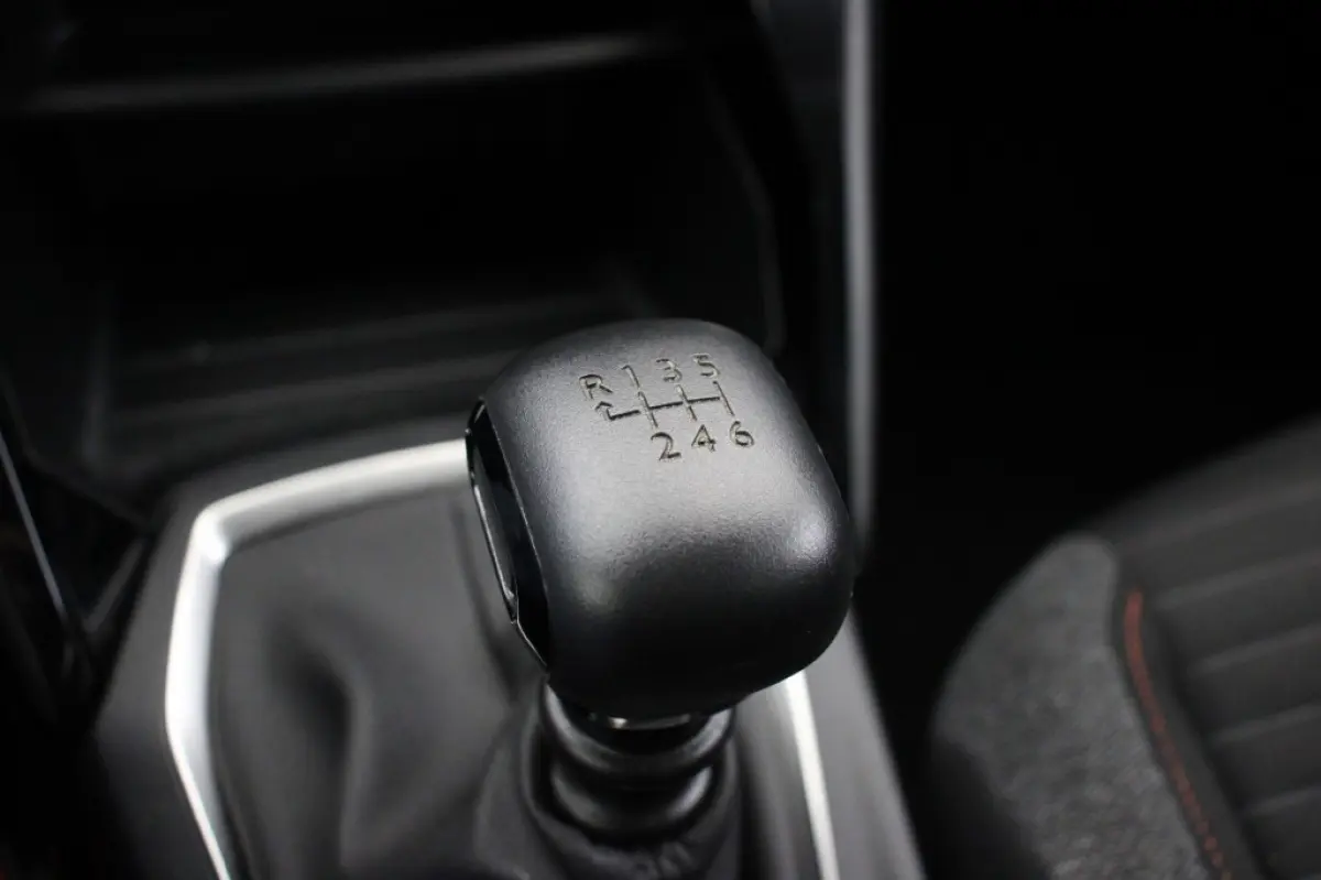1.2 PureTech Active - Carplay, Navi, Cruise