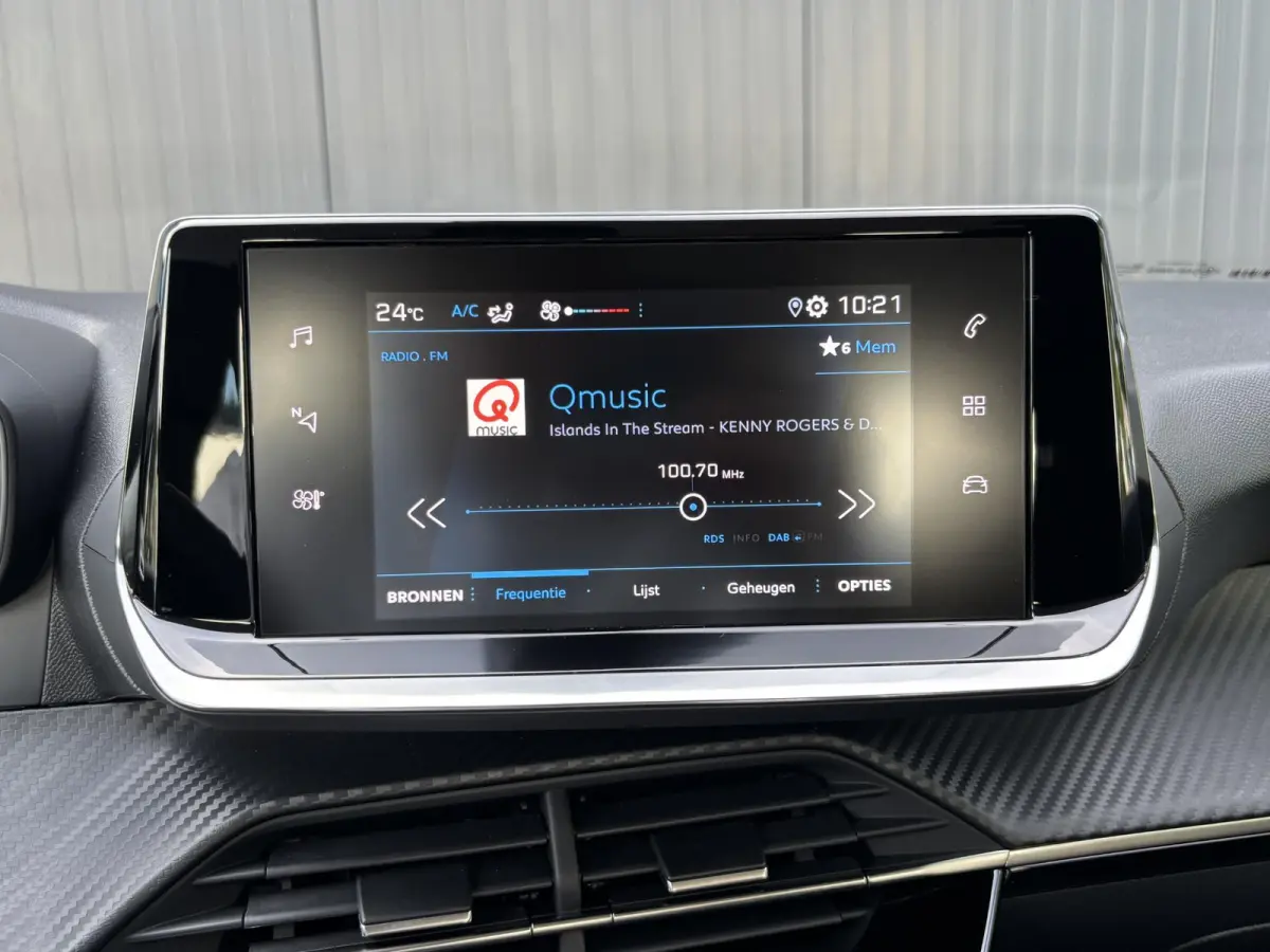 75pk Active | 1ste eigenaar | AppleCarPlay/Android | Airco | Cruise control | Isofix