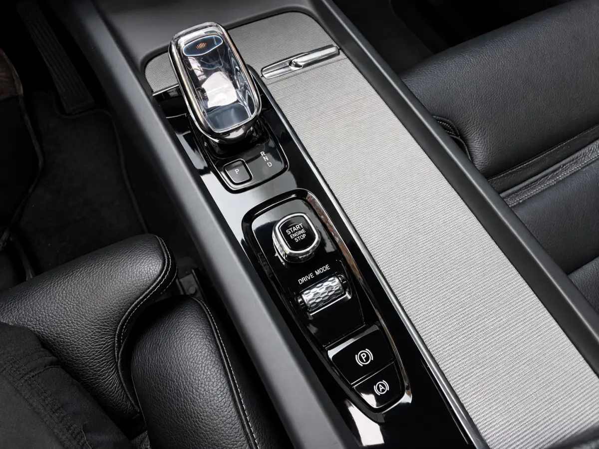 2.0 T8 Twin Engine AWD Inscription *Pano*Trekhaak*