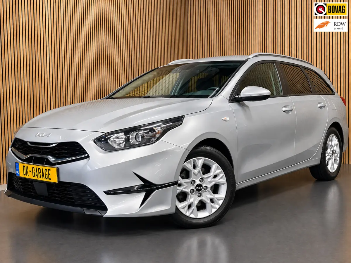 1.0 T-GDi DynamicLine|APPLE CARPLAY+ANDROID AUTO|STOEL+STUURVERW|CAMERA|CRUISE+CLIMATE|1 EIGENAAR|INCL.BTW|