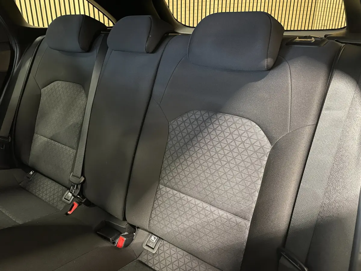 1.0 T-GDi DynamicLine|APPLE CARPLAY+ANDROID AUTO|STOEL+STUURVERW|CAMERA|CRUISE+CLIMATE|1 EIGENAAR|INCL.BTW|