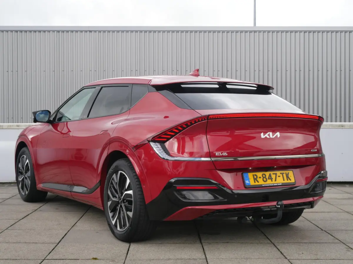 GT-Line 77.4 kWh | 1600KG trekgewicht | Stoel/stuurverwarming | Elektrische Stoelen | Camera | Adaptief | Carplay