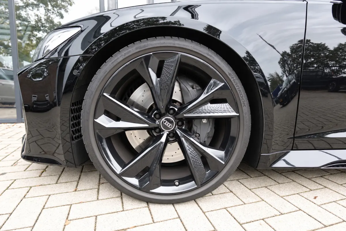 RS 6 TFSI quattro PANO KEYLESS HUD B&O'