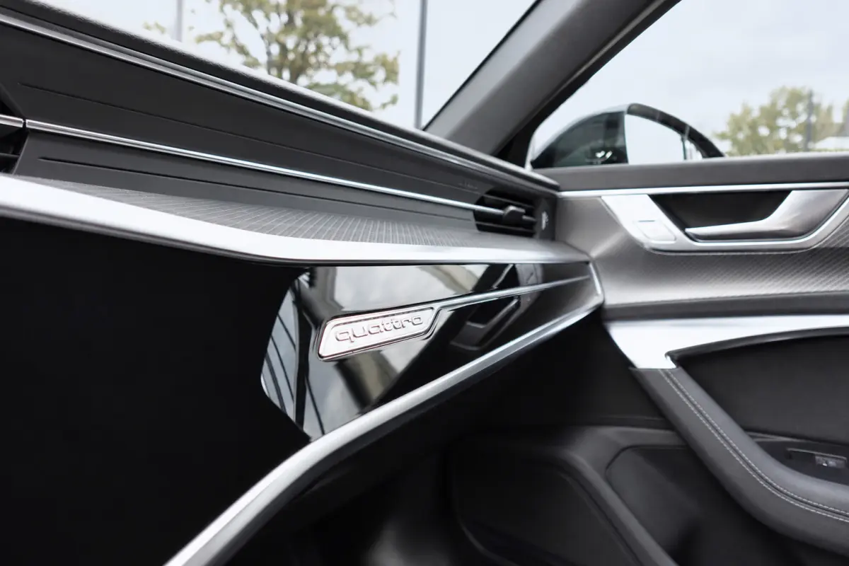 RS 6 TFSI quattro PANO KEYLESS HUD B&O'