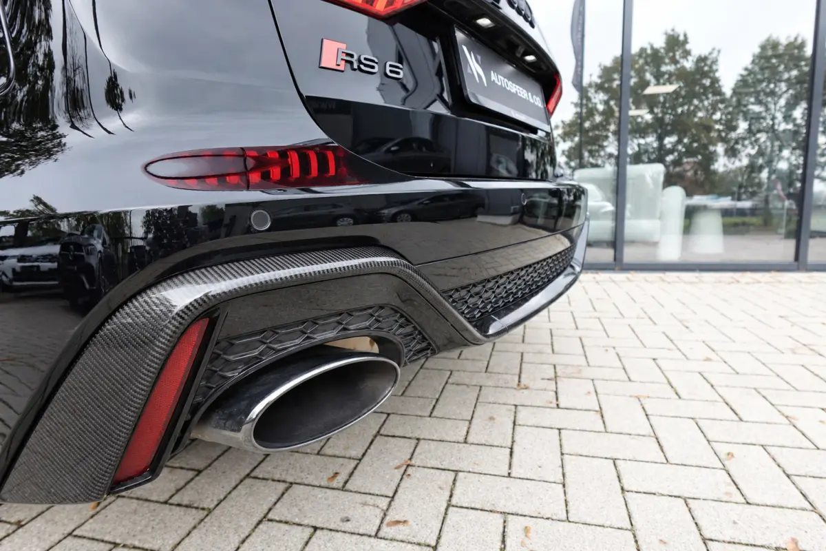 RS 6 TFSI quattro PANO KEYLESS HUD B&O'