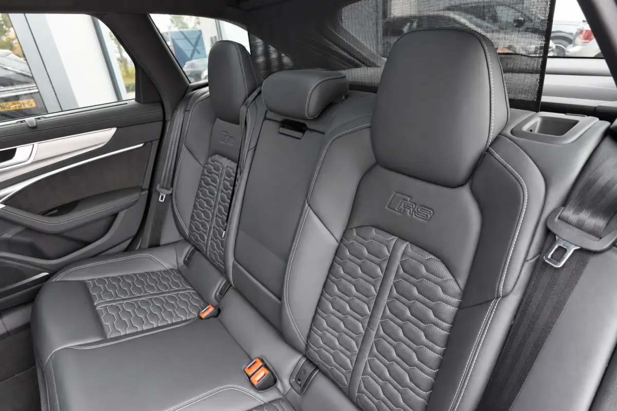 RS 6 TFSI quattro PANO KEYLESS HUD B&O'