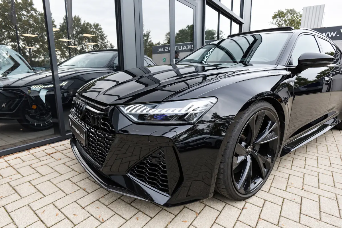 RS 6 TFSI quattro PANO KEYLESS HUD B&O'