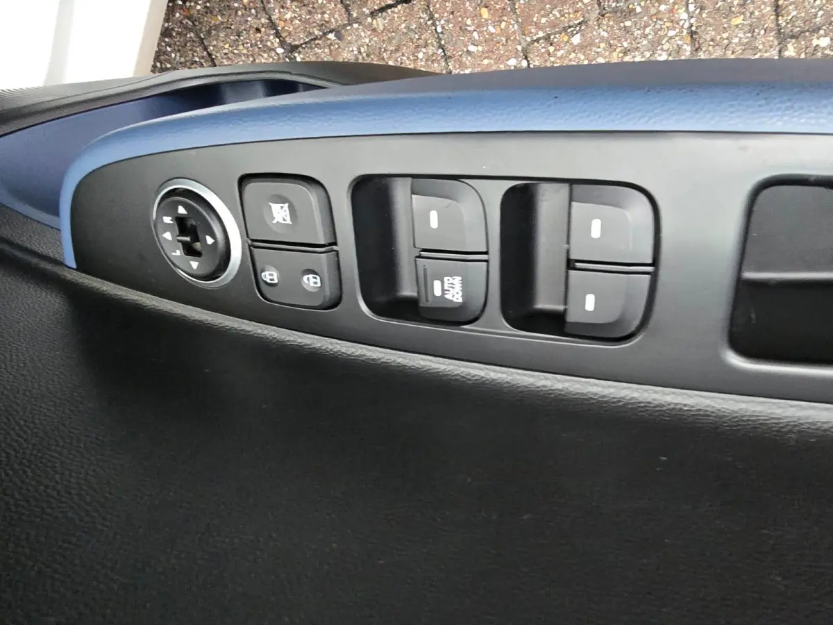 1.0i i-Motion Comfort | 2E EIGENAAR | AIRCO | CRUISE | ELEK.RAMEN |