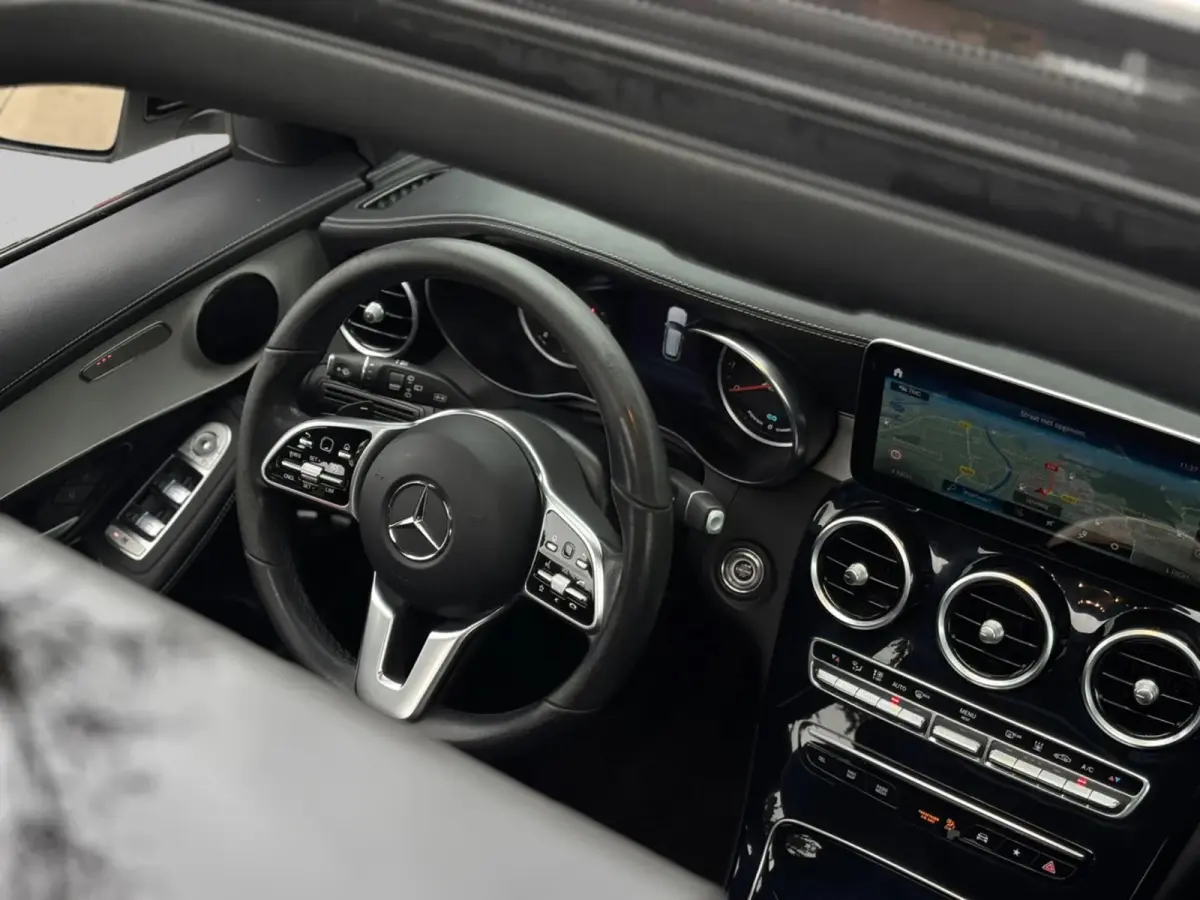 4MATIC Premium Plus AMG-Line(Goed OndH, Panorama, Camera, StoelV, Trekhaak, Navi, Etc)