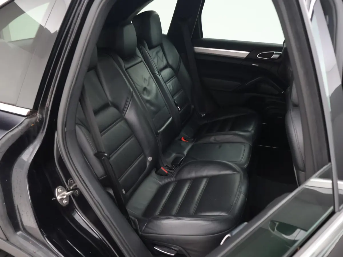 4.8 S V8 400 PK + LUCHTVERING | 21 INCH | TREKHAAK | SCHUIFDAK | BOSE | SPORTSTOELEN