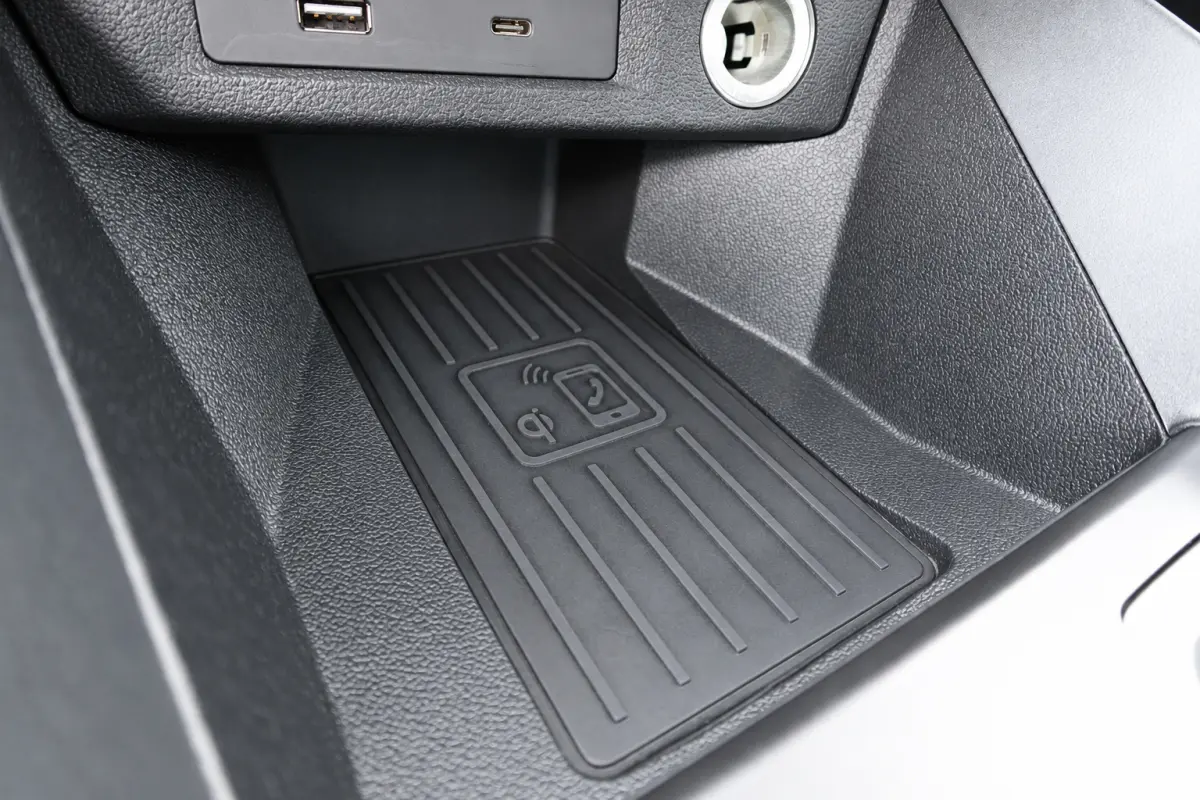 35 TFSI S-line KEYLESS SFEER ACC'