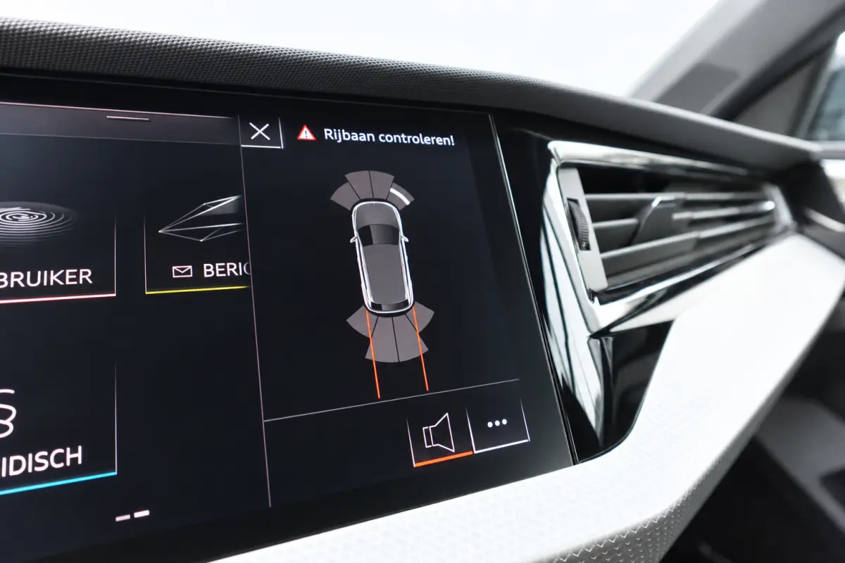 35 TFSI S-line KEYLESS SFEER ACC'