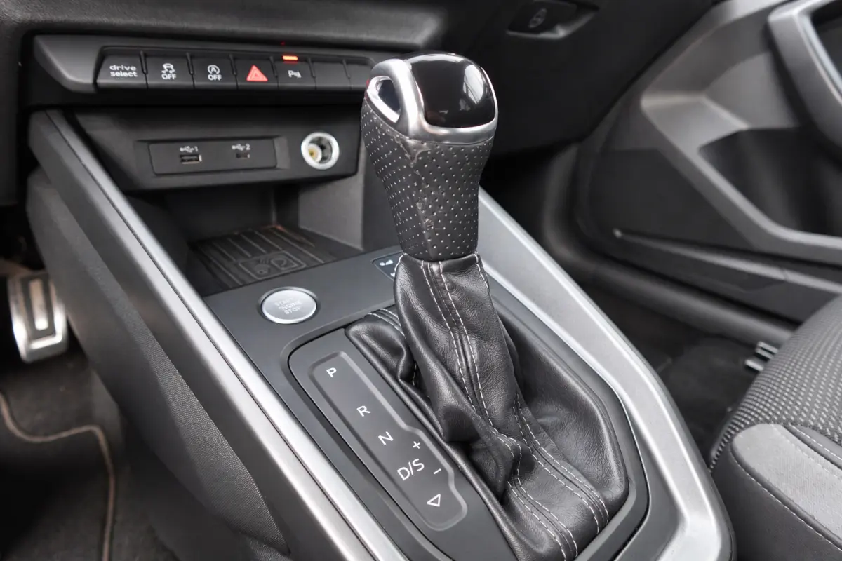 35 TFSI S-line KEYLESS SFEER ACC'