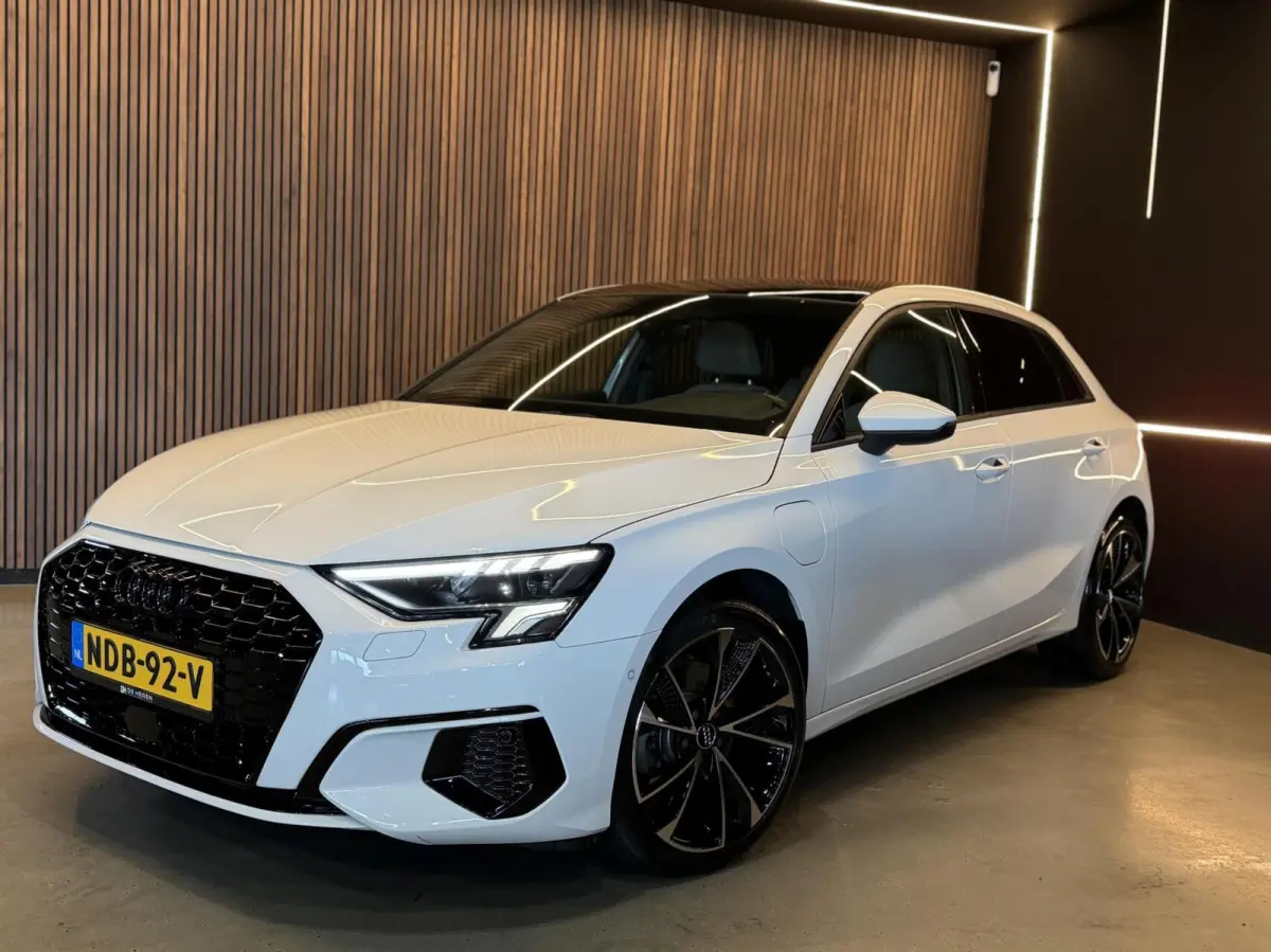 40 TFSI e Edition|PANO|full LED|ACC|LANE