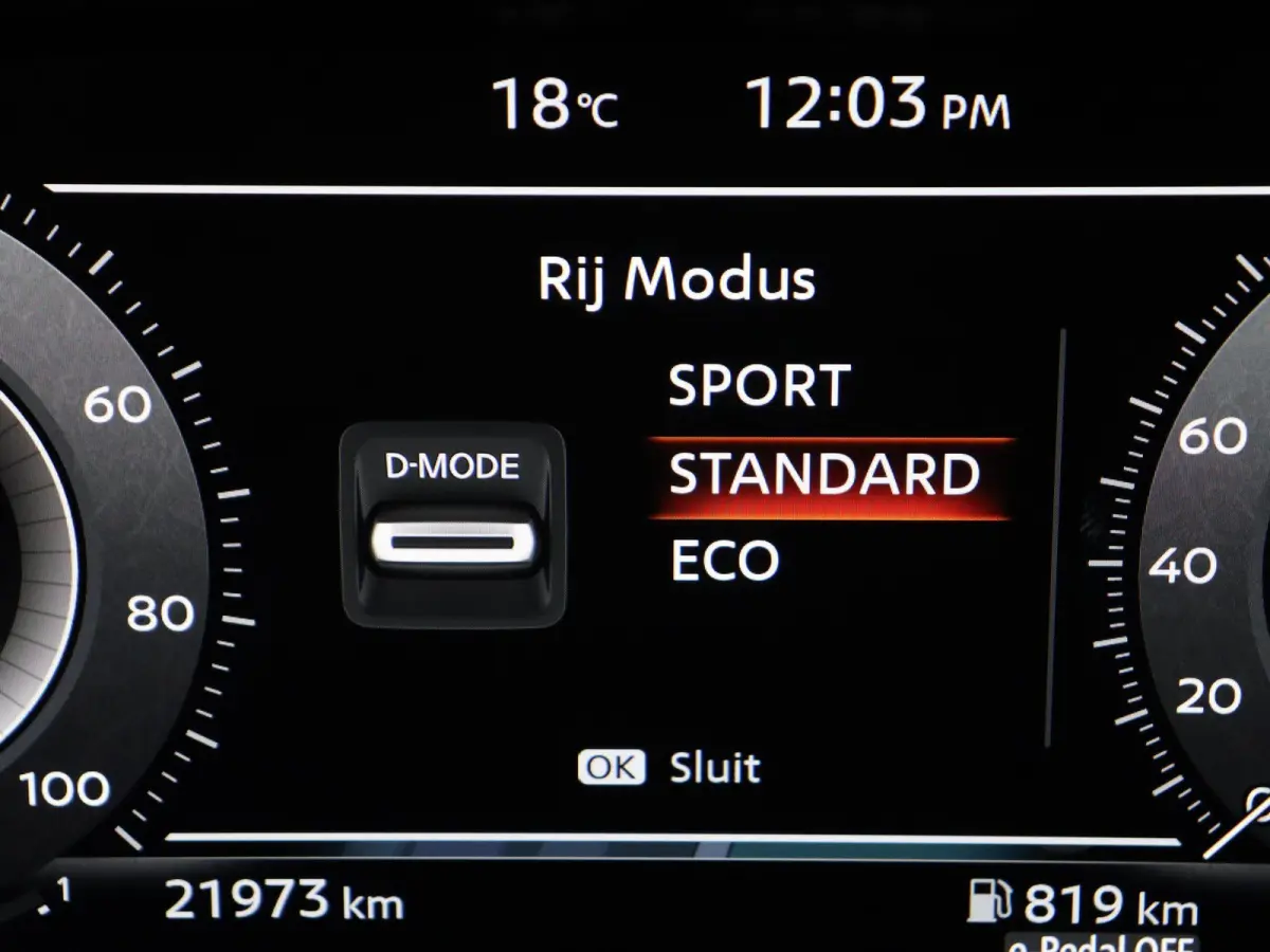 1.5 e-Power N-Connecta | 360 graden camera | Automaat | Stoel & Stuurverwarming | Panoramadak |