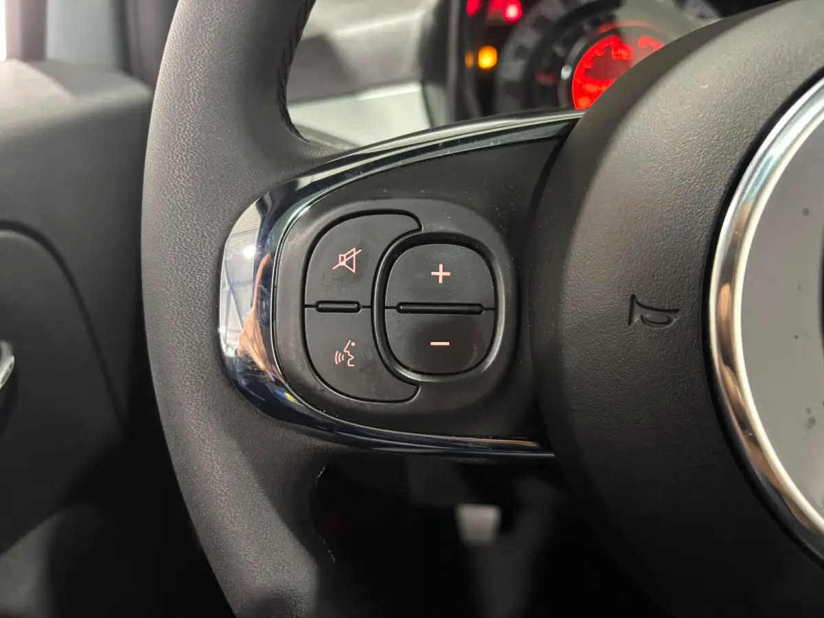 1.0 Hybrid Dolcevita Finale | Airconditioning | Comfort-pakket | Cruisecontrolsysteem (Cruisecontrol)