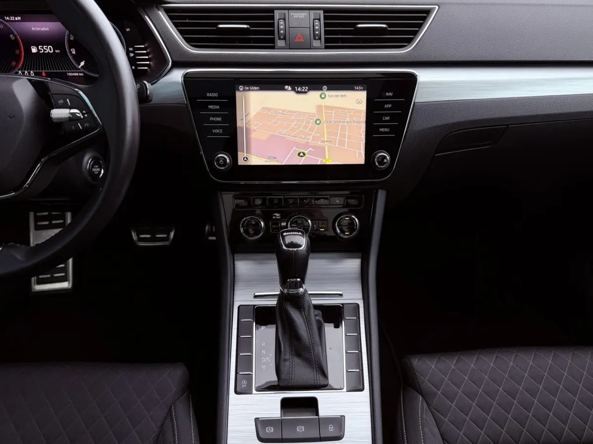 1.5 TSI DSG AUT. Business Edition Edition | Pano | CarPlay | Navi | Dig.Dash | Keyless | LED | PDC | Stoelverwarming