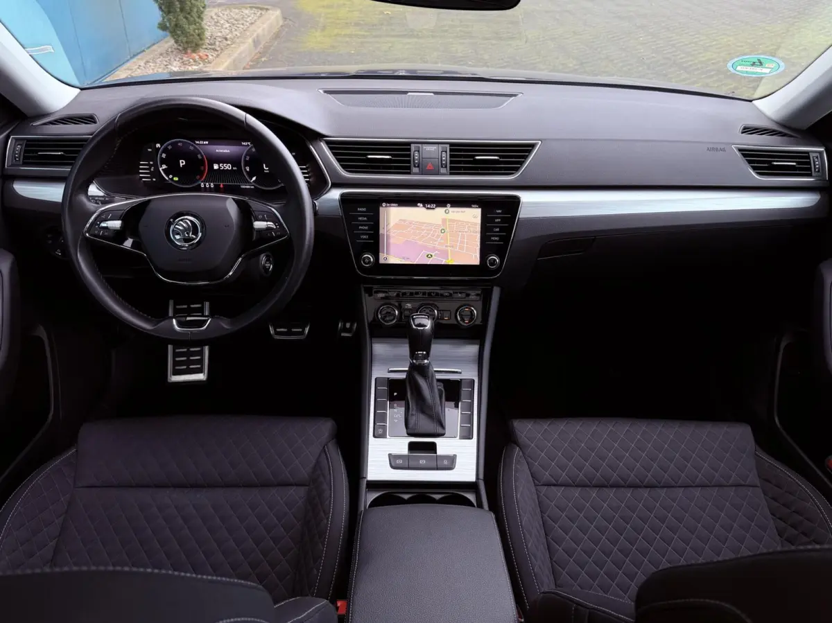 1.5 TSI DSG AUT. Business Edition Edition | Pano | CarPlay | Navi | Dig.Dash | Keyless | LED | PDC | Stoelverwarming