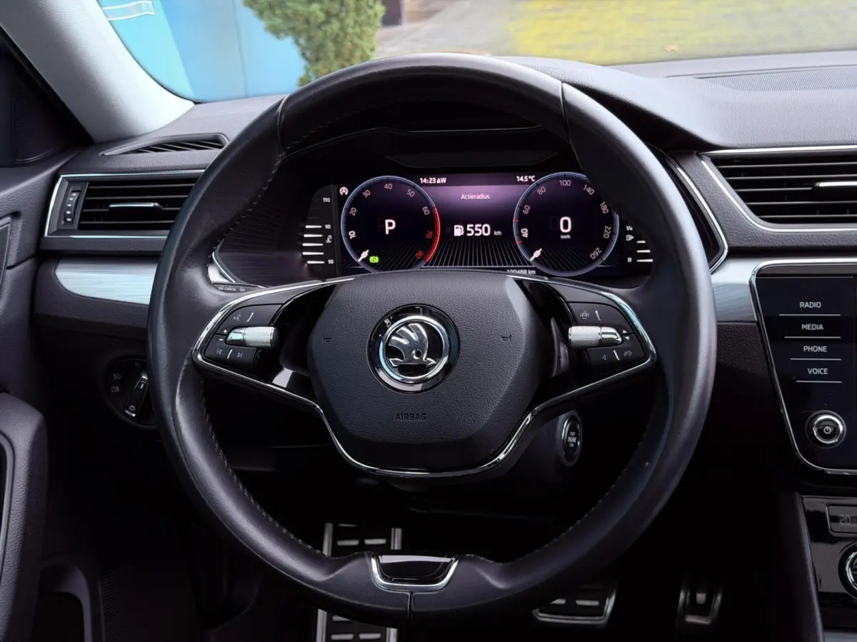 1.5 TSI DSG AUT. Business Edition Edition | Pano | CarPlay | Navi | Dig.Dash | Keyless | LED | PDC | Stoelverwarming