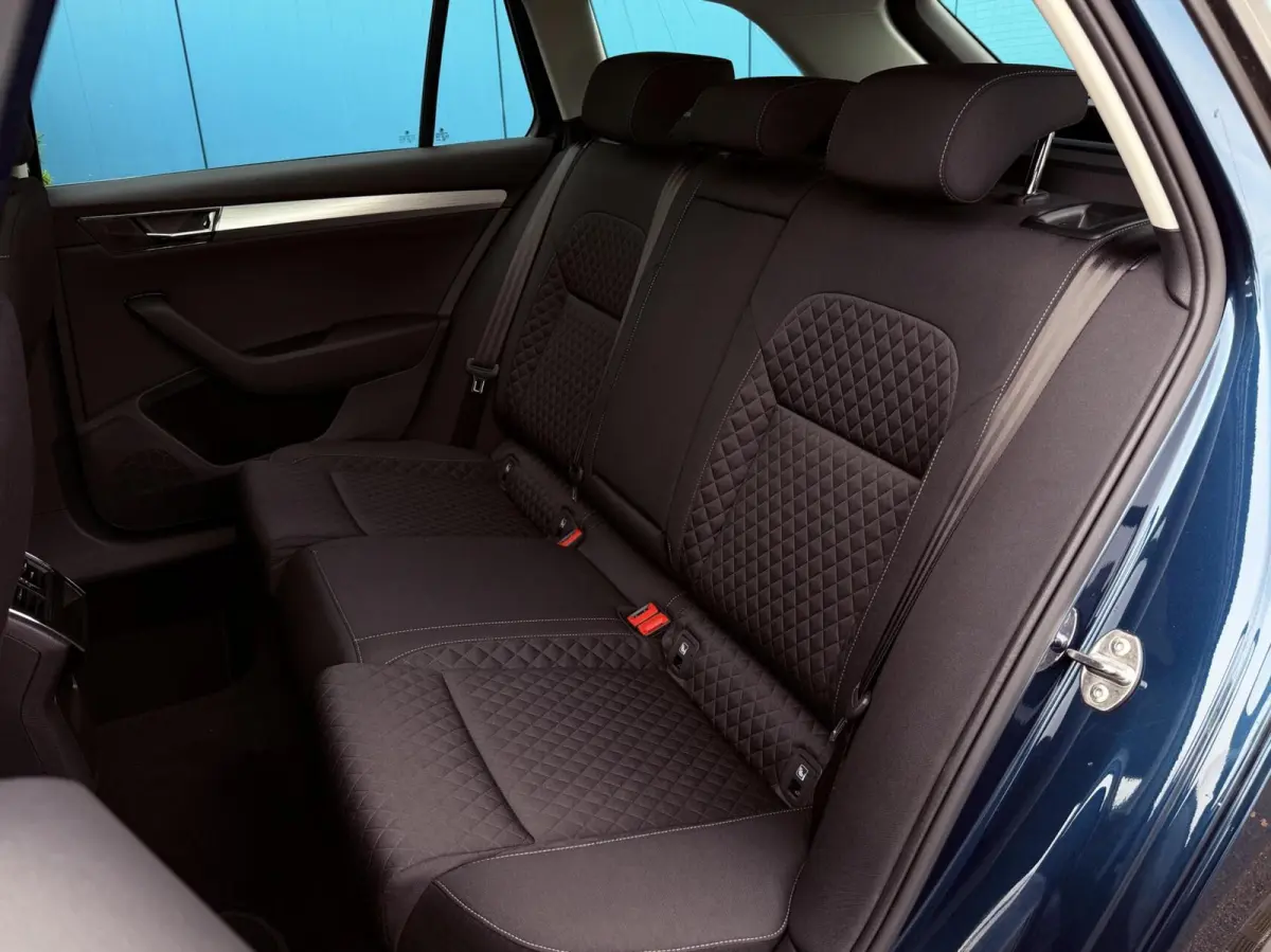 1.5 TSI DSG AUT. Business Edition Edition | Pano | CarPlay | Navi | Dig.Dash | Keyless | LED | PDC | Stoelverwarming