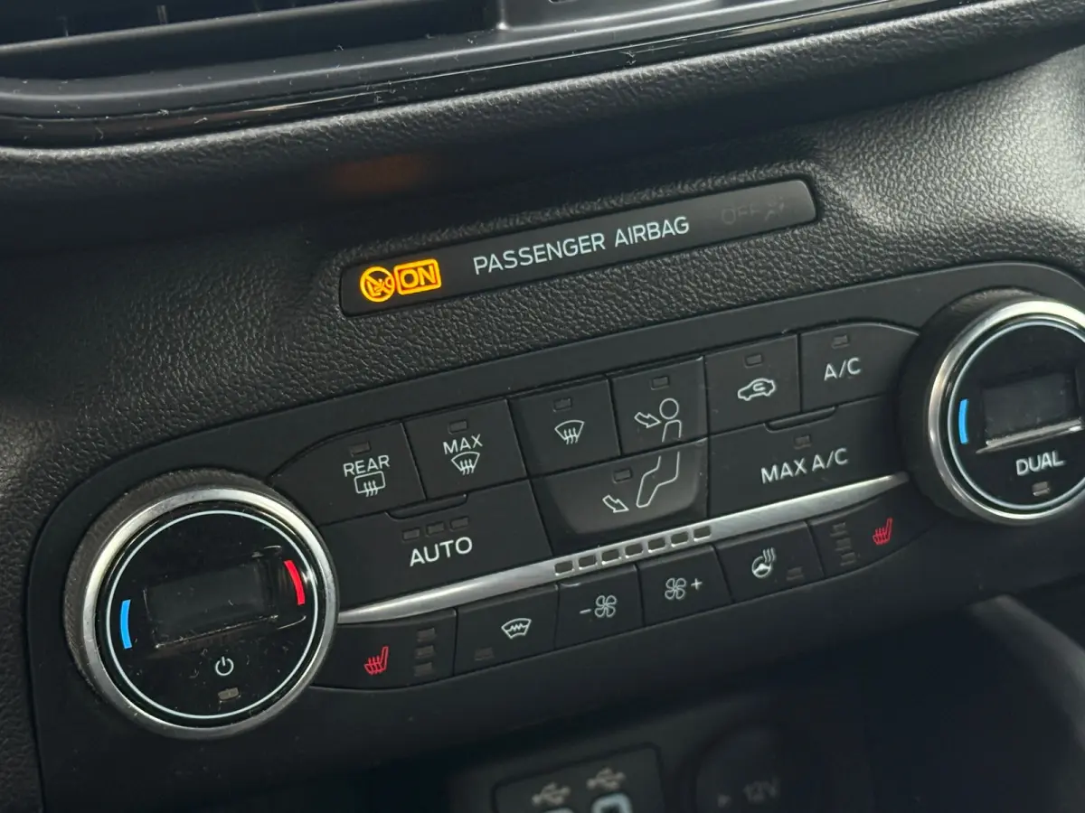 1.0 EcoBoost Hybrid ST Line B&O Carplay Dodehoek WINTERPACK