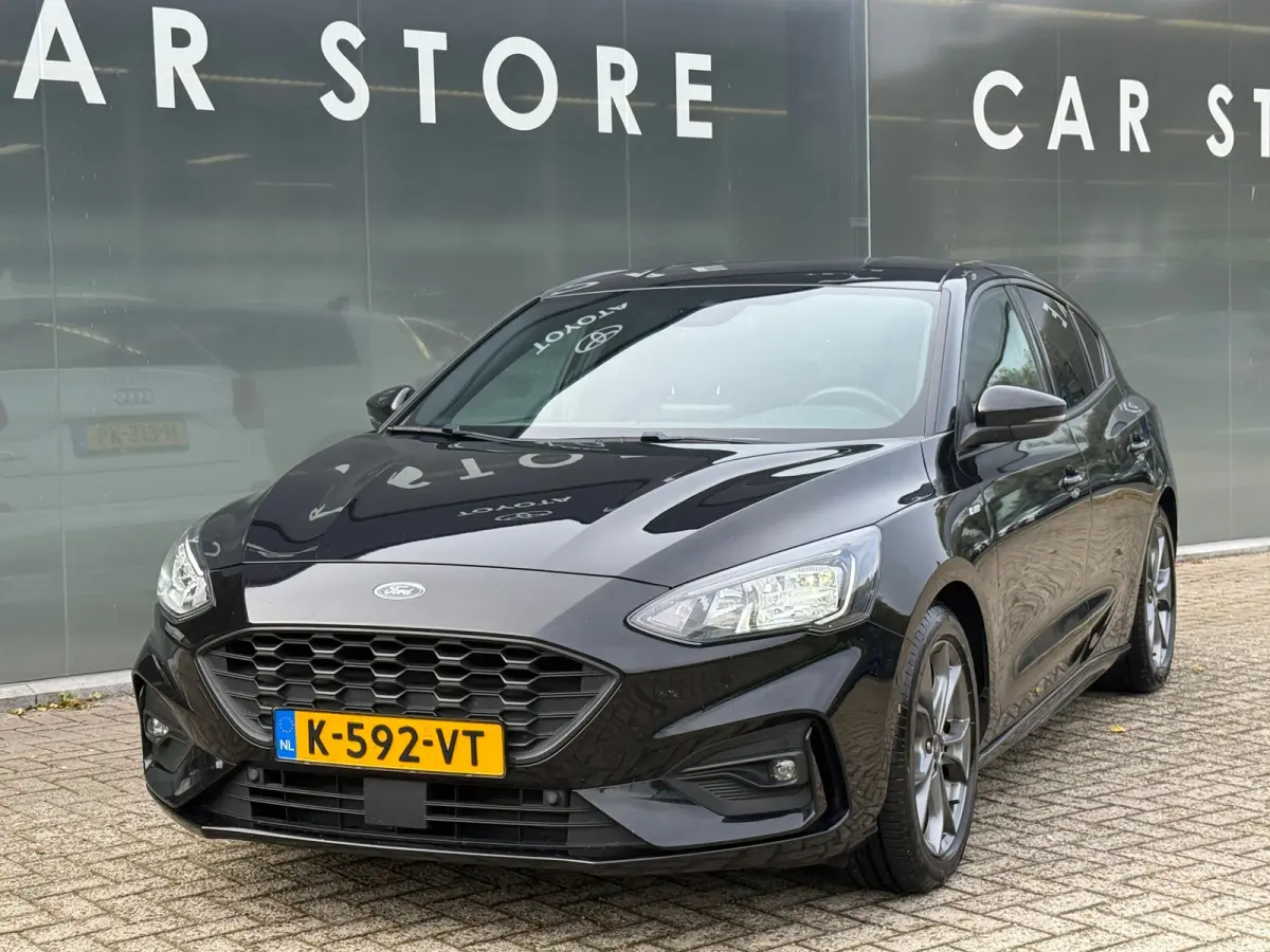 1.0 EcoBoost Hybrid ST Line B&O Carplay Dodehoek WINTERPACK