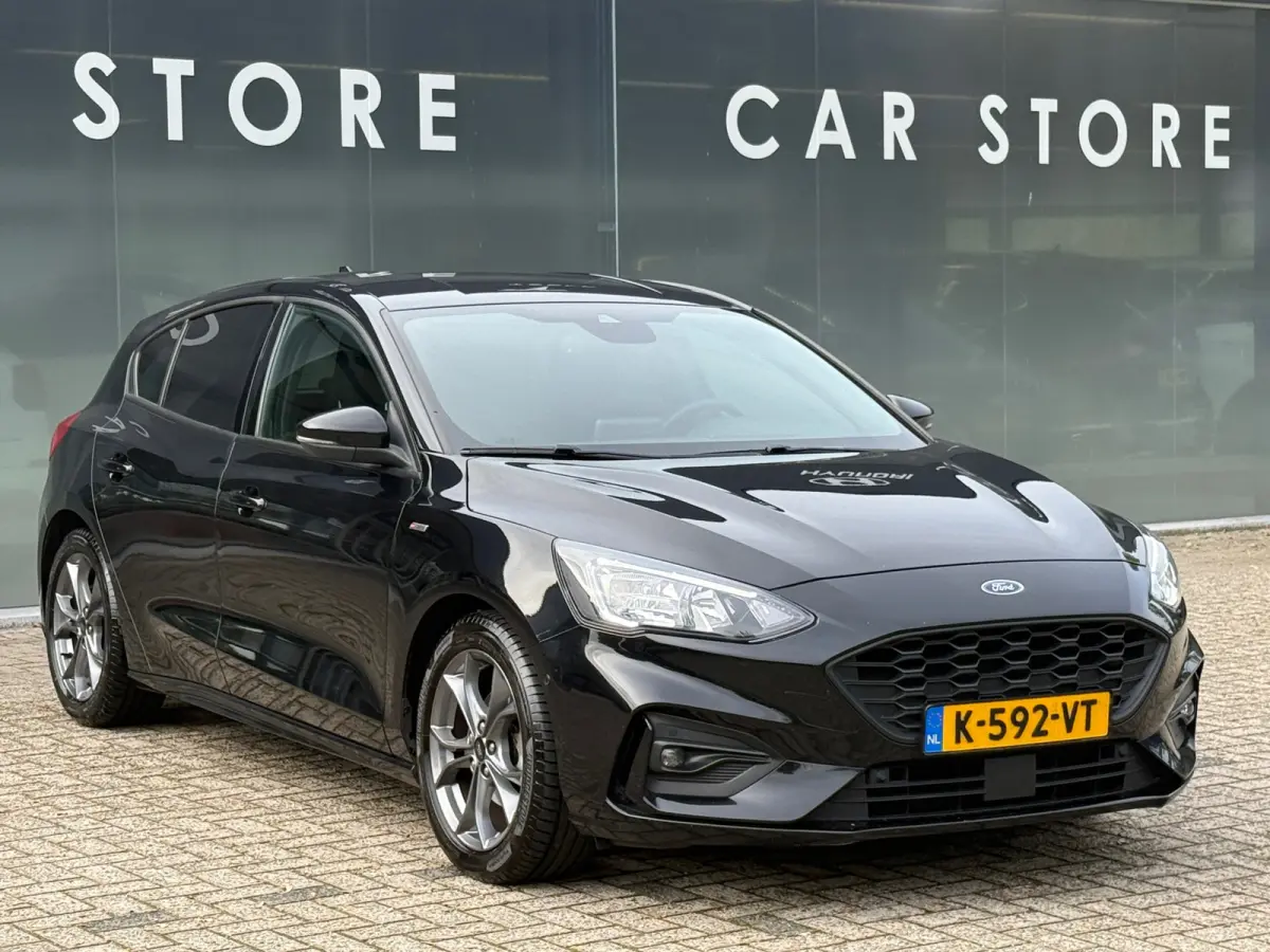1.0 EcoBoost Hybrid ST Line B&O Carplay Dodehoek WINTERPACK