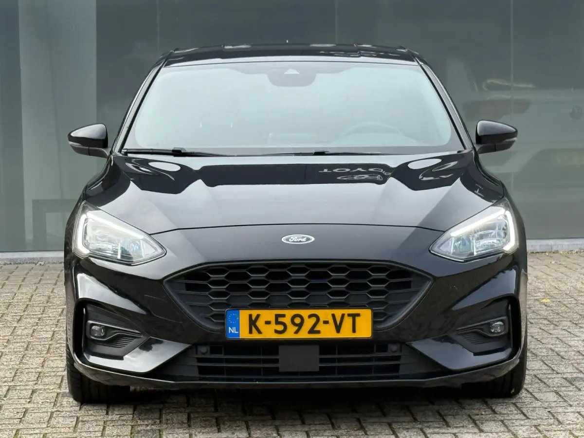 1.0 EcoBoost Hybrid ST Line B&O Carplay Dodehoek WINTERPACK