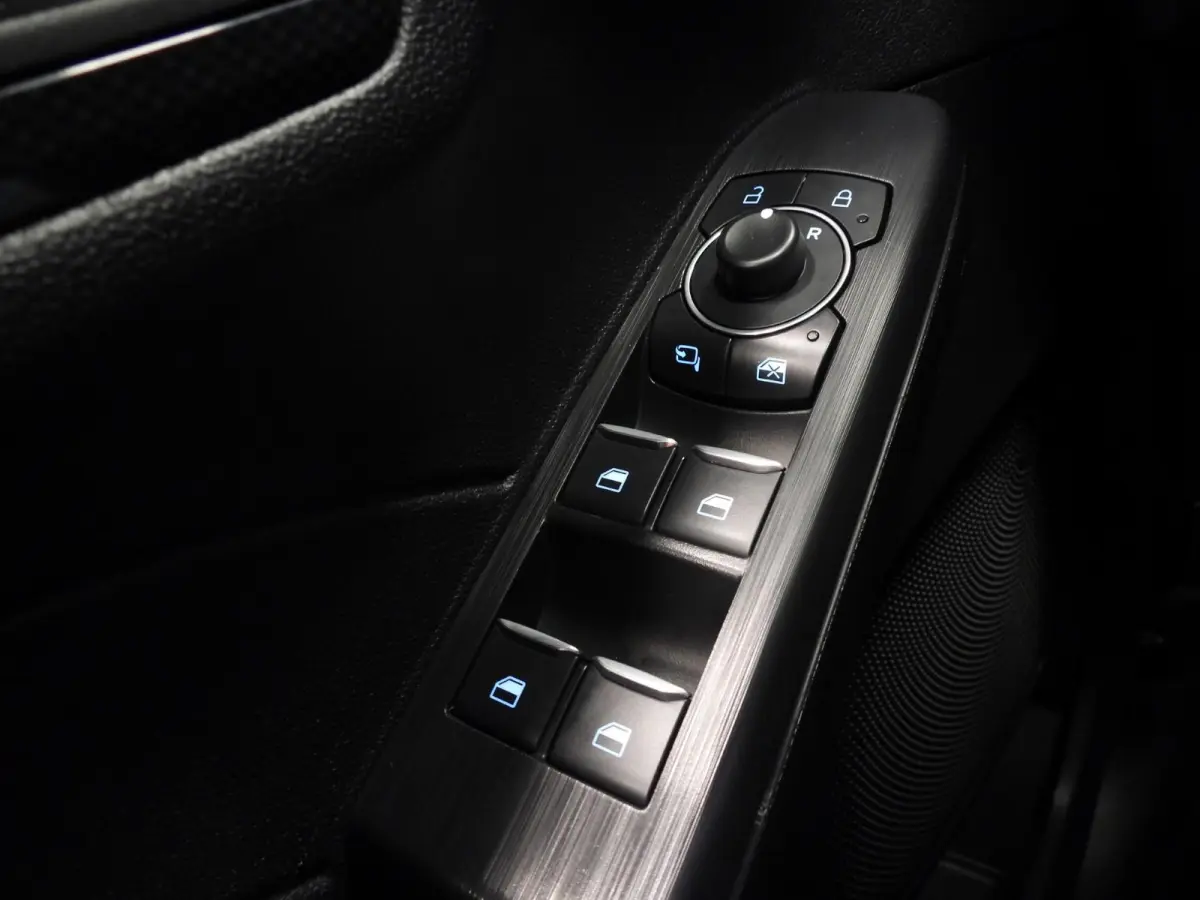2.5 PHEV Plug-In ST-Line X NAVI/CAMERA/LED/B&O/HEAD-UP/18"LMV!