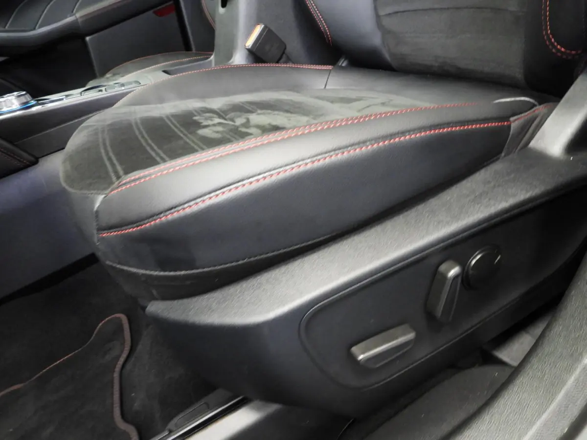 2.5 PHEV Plug-In ST-Line X NAVI/CAMERA/LED/B&O/HEAD-UP/18"LMV!
