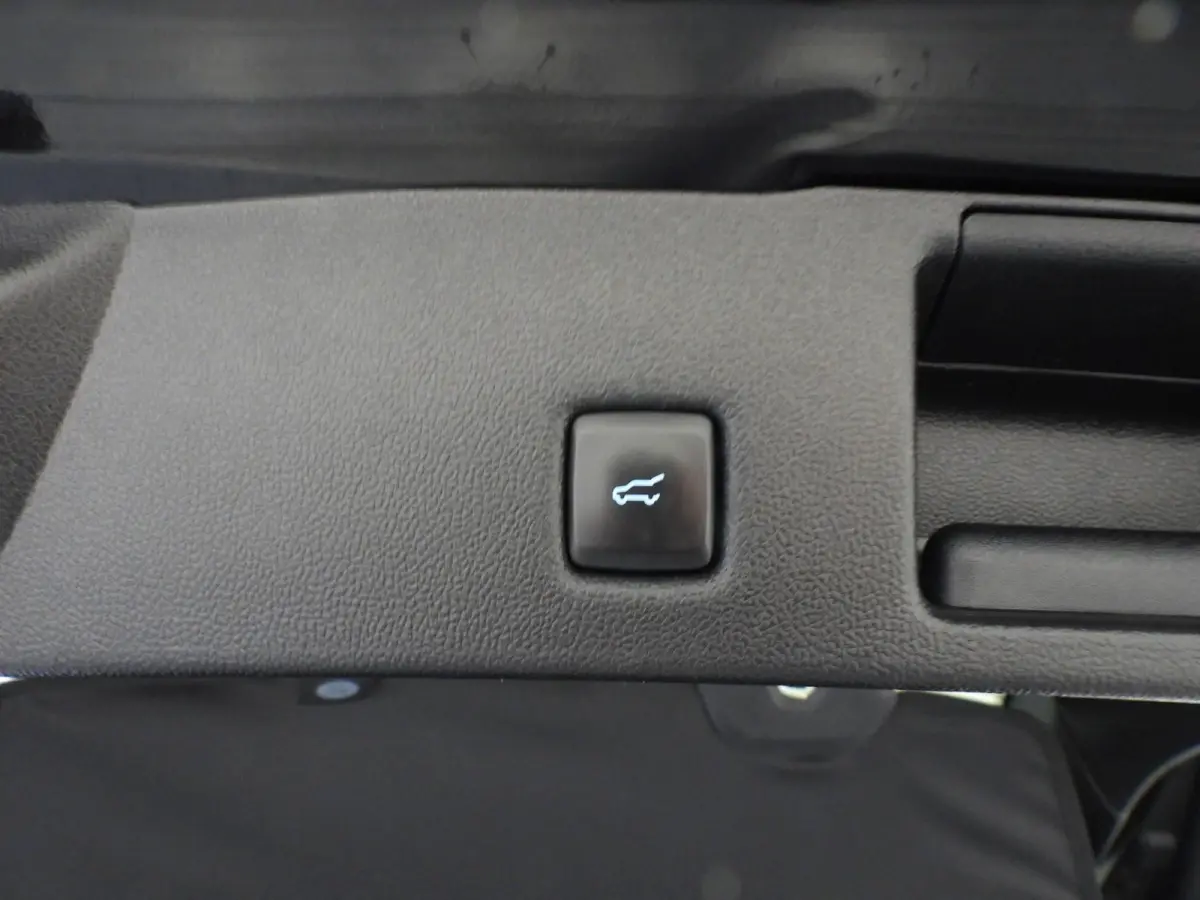 2.5 PHEV Plug-In ST-Line X NAVI/CAMERA/LED/B&O/HEAD-UP/18"LMV!