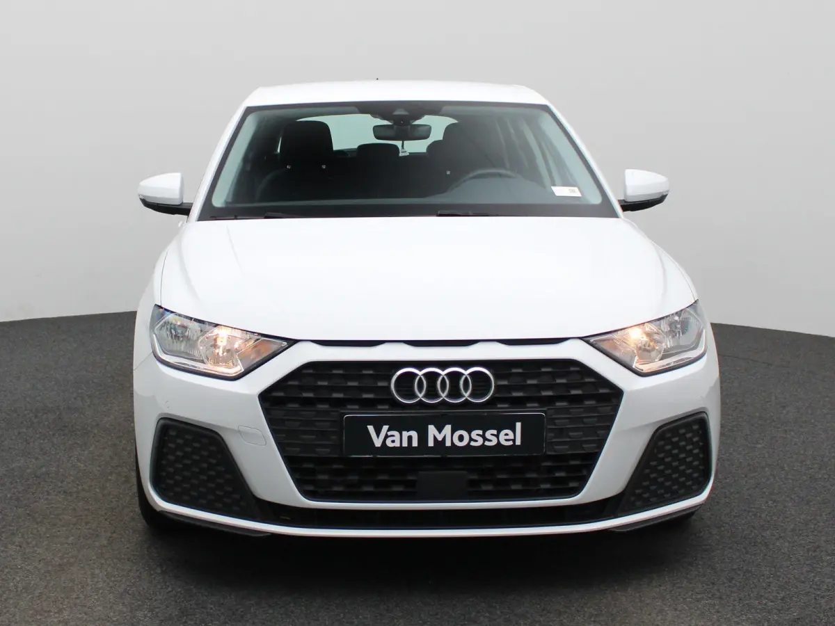 1.0 25 TFSI 70kW Attraction | APPLE CARPLAY - ANDROID AUTO | CLIMATE CONTROL | CRUISE CONTROL | MULTIFUNCTIONEEL STUURWIEL |