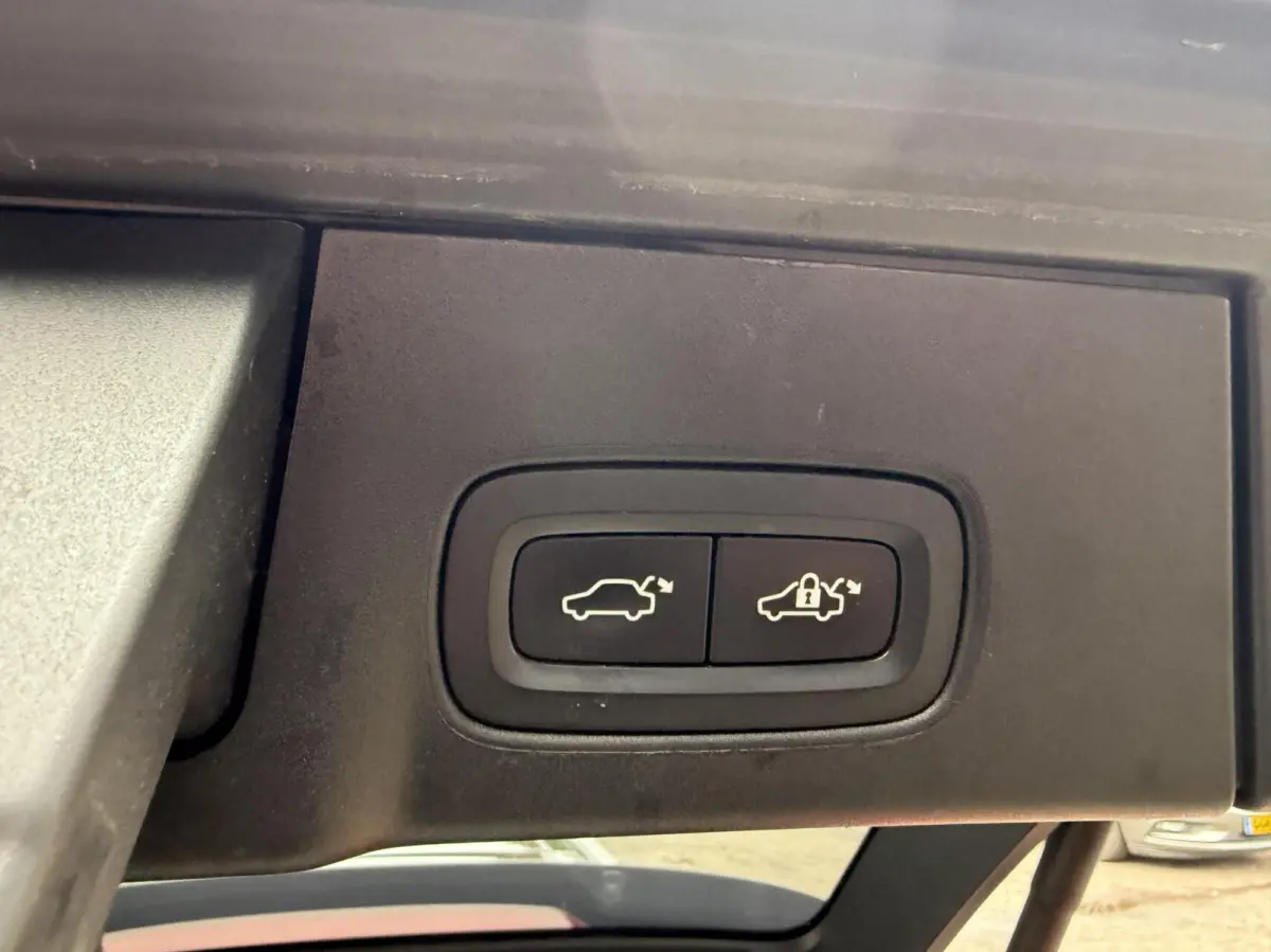 2.0 T8 PHEV AWD Inscription PANO/TH/ACC *ALL-IN PRIJS*