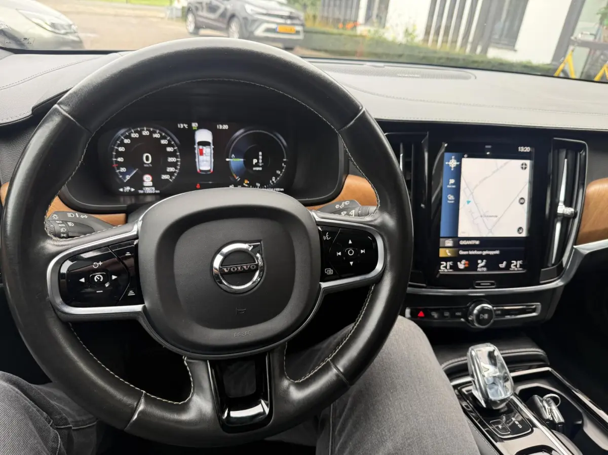 2.0 T8 PHEV AWD Inscription PANO/TH/ACC *ALL-IN PRIJS*