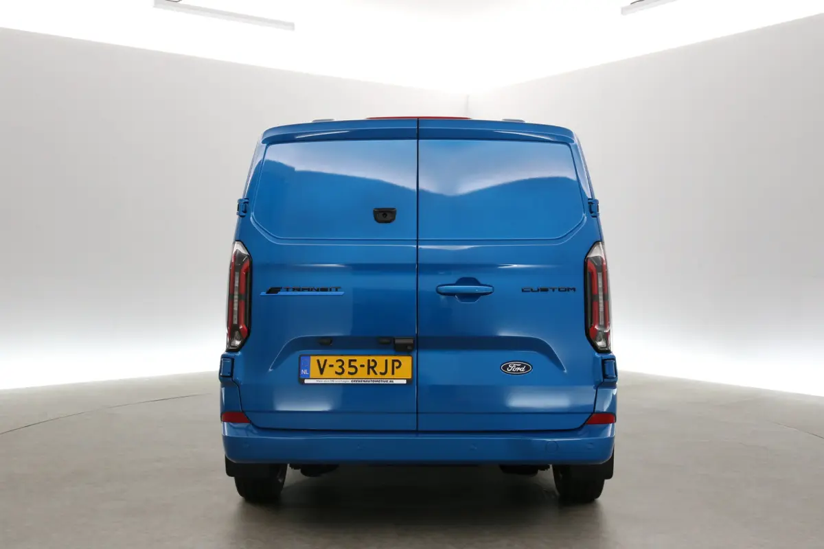 65 kWh Limited L1H1 | Snelladen | Clima | 360° Camera | Virual | Cruise | Carplay | 3 Zits | Navi