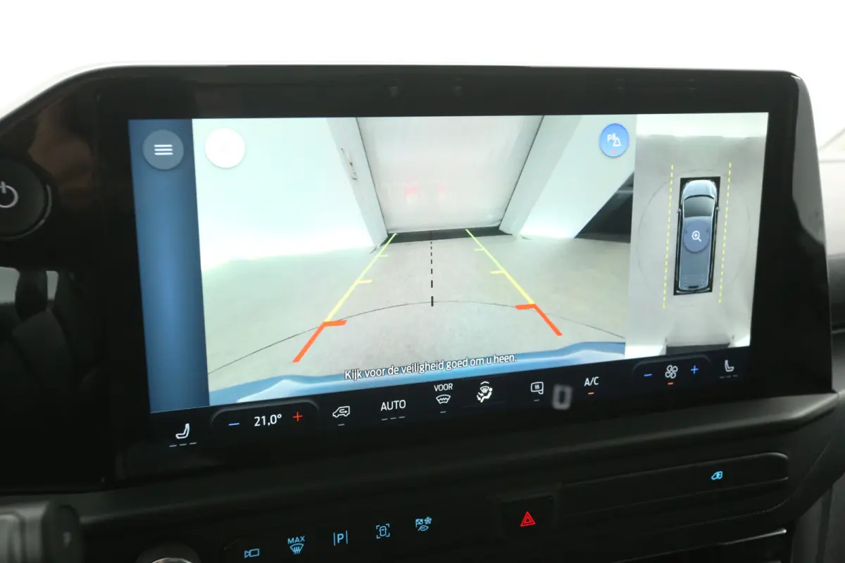 65 kWh Limited L1H1 | Snelladen | Clima | 360° Camera | Virual | Cruise | Carplay | 3 Zits | Navi