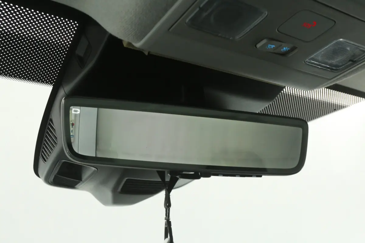 65 kWh Limited L1H1 | Snelladen | Clima | 360° Camera | Virual | Cruise | Carplay | 3 Zits | Navi