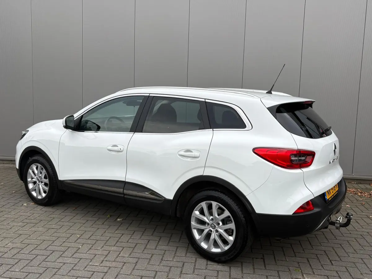 1.2 TCe 130PK Intens Bluetooth/Navigatie/Trekhaak/Parkeerhulp