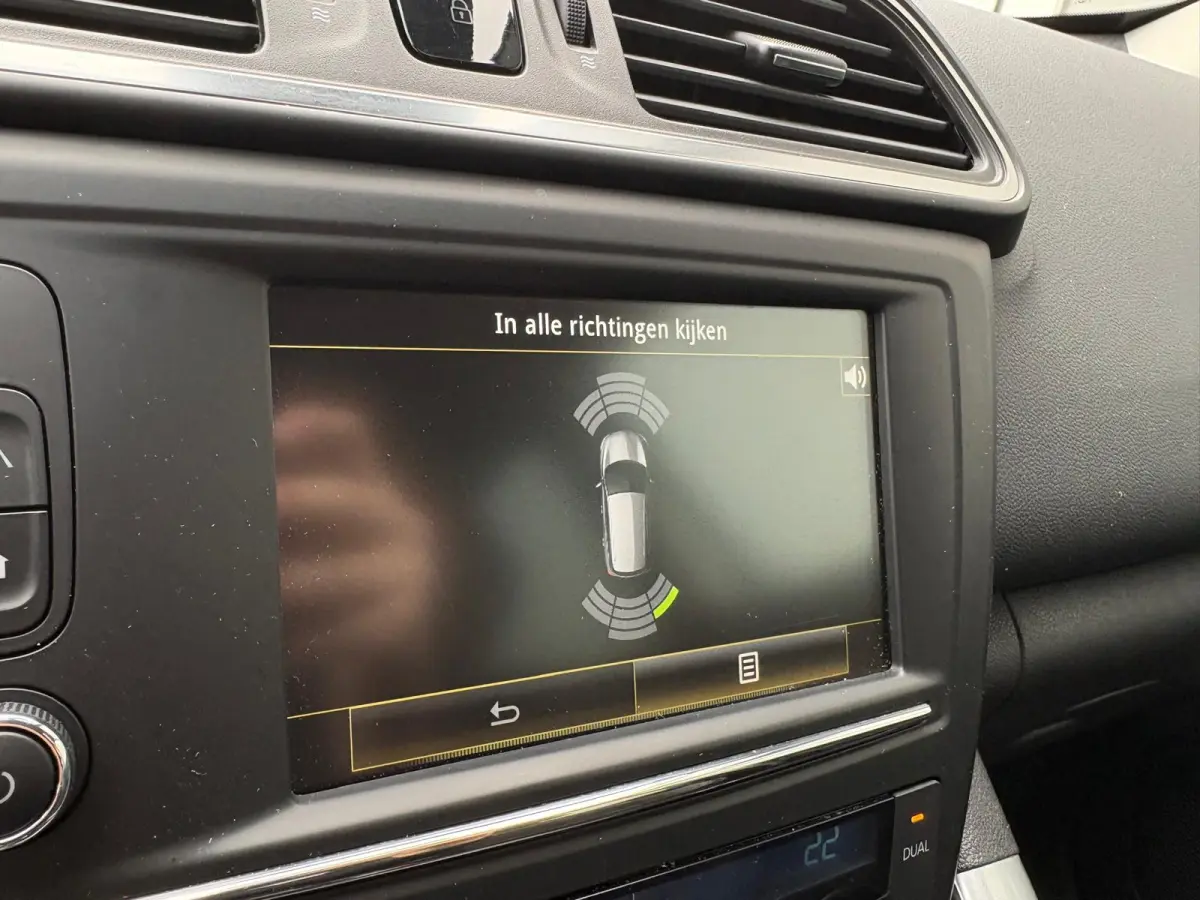 1.2 TCe 130PK Intens Bluetooth/Navigatie/Trekhaak/Parkeerhulp
