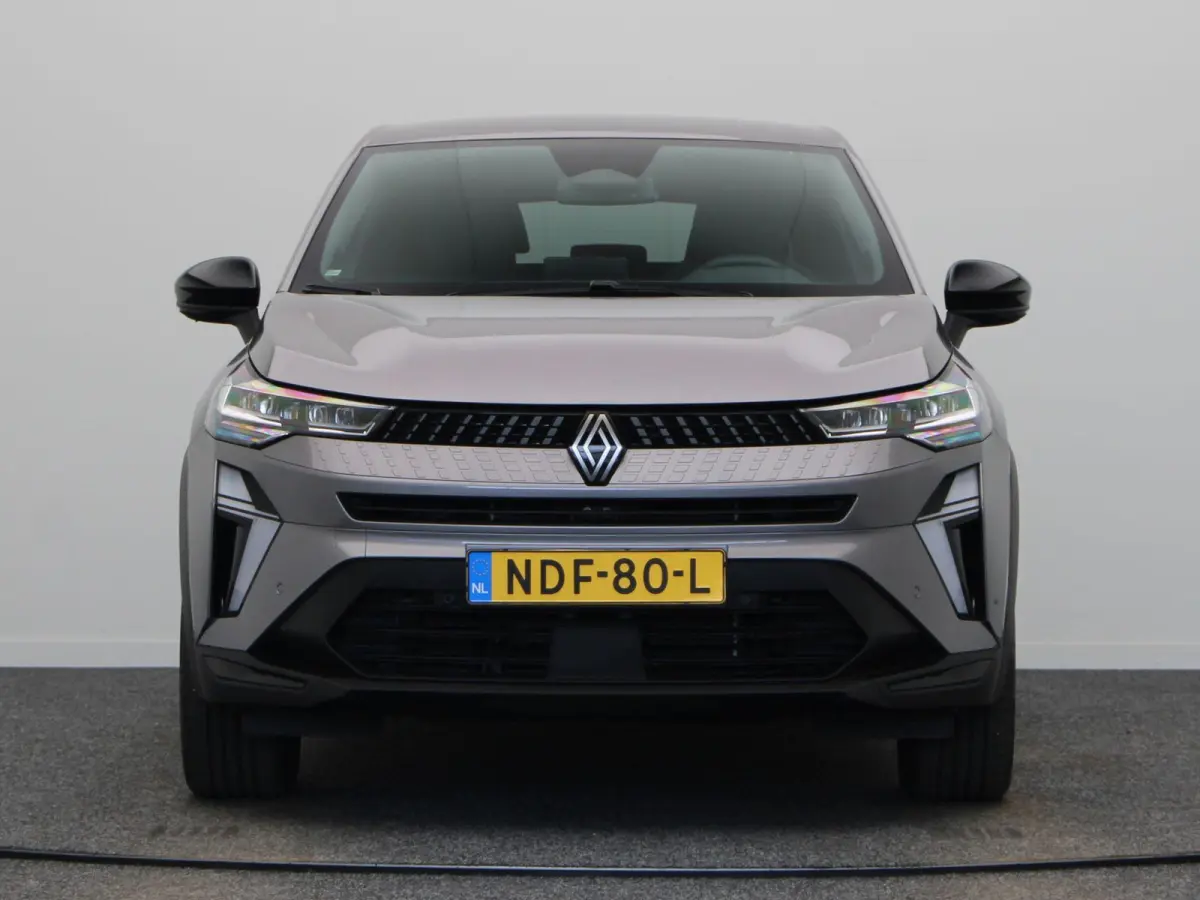 1.8 E-Tech full hybrid 160 techno Adaptief Cruise Control | Achteruitrijcamera | Lichtmetalen velgen | Apple Carplay & Android Auto | Stoel & stuurwiel verwarming | Climate Control | Getint 