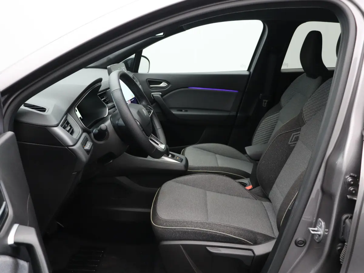 1.8 E-Tech full hybrid 160 techno Adaptief Cruise Control | Achteruitrijcamera | Lichtmetalen velgen | Apple Carplay & Android Auto | Stoel & stuurwiel verwarming | Climate Control | Getint 