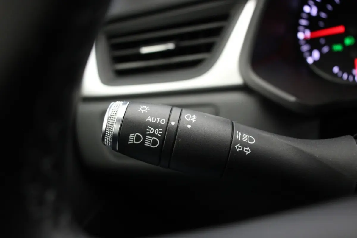 1.0 TCe 90 Zen - Carplay, Navi, Cruise, Clima, Stoelverw.