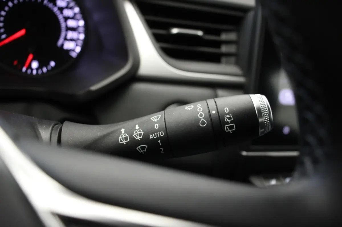 1.0 TCe 90 Zen - Carplay, Navi, Cruise, Clima, Stoelverw.