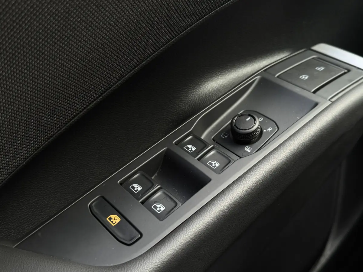1.5 eTSI DSG LIFE NAVI/CAMERA/CARPLAY