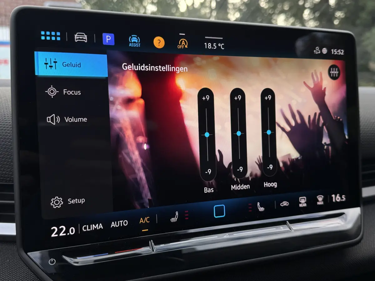 1.5 eTSI DSG LIFE NAVI/CAMERA/CARPLAY